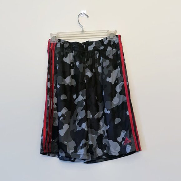 Pull-on red side striped shorts with pockets - Picture 2 of 8